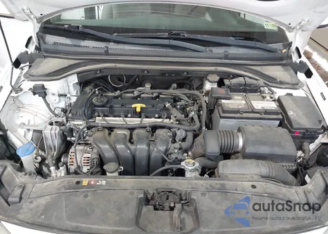 2017 Hyundai Elantra Se z USA, uszkodzony, nr VIN 5NPD84LF6HH054211